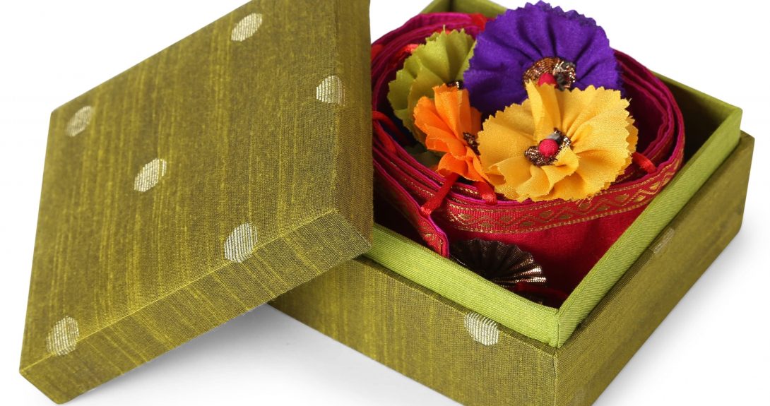 9 Best Floral Arrangements worth Considering for Diwali celebration!